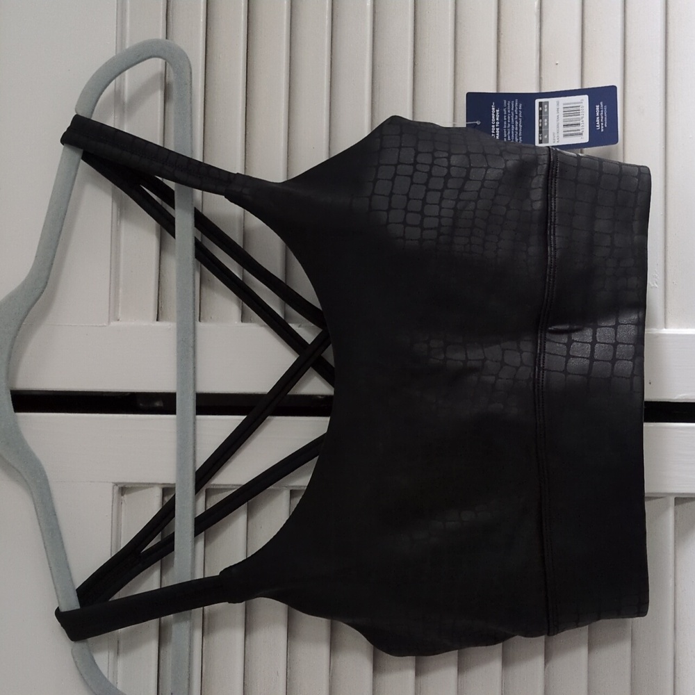NWT Marika black crocodile tonal shine criss cross sports bra xl